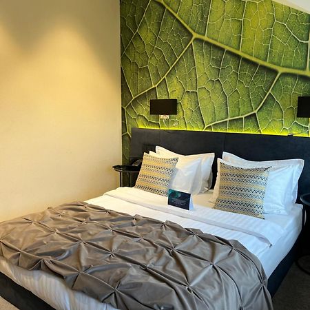 Noble Boutique Hotel Lutsʼk Εξωτερικό φωτογραφία