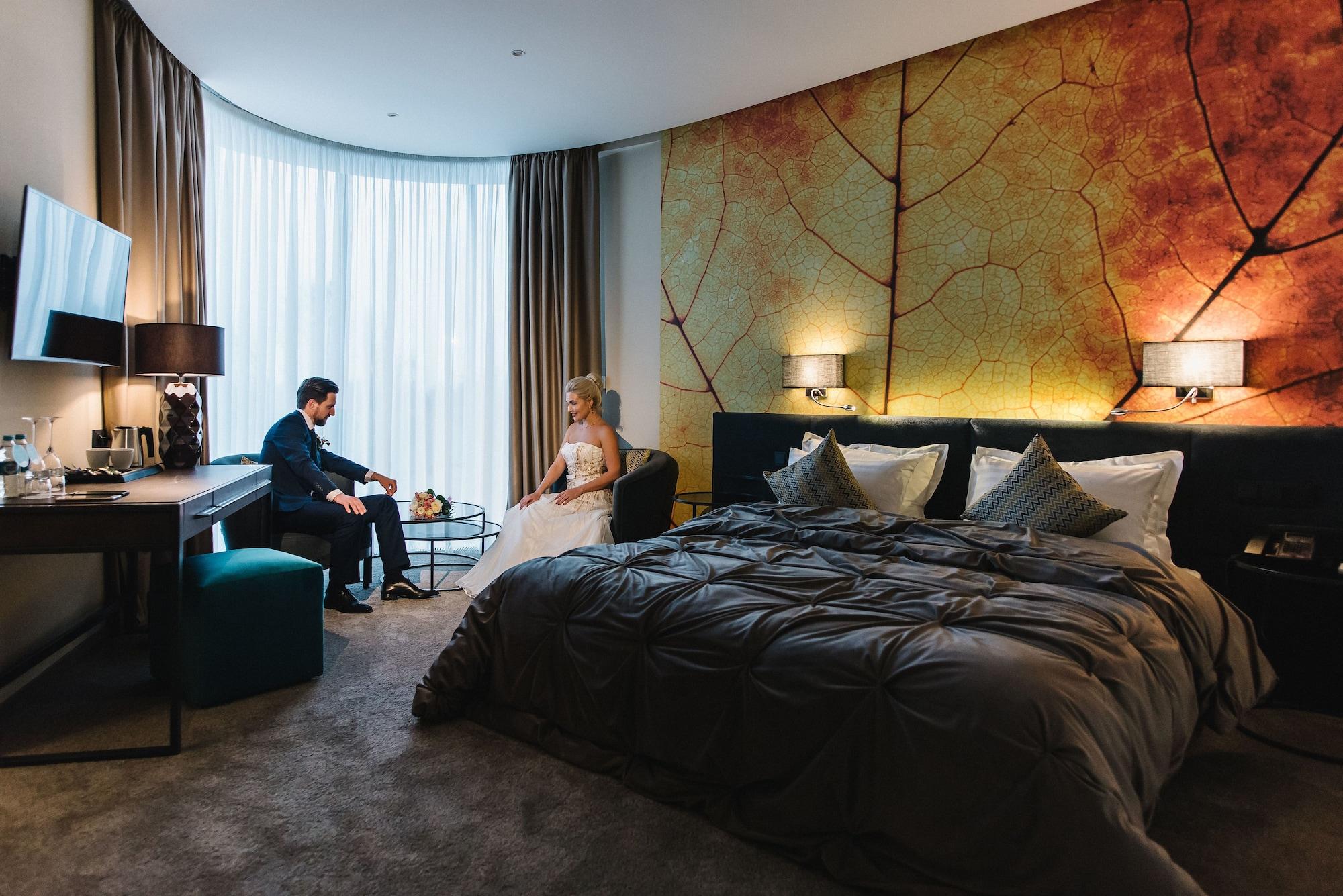 Noble Boutique Hotel Lutsʼk Εξωτερικό φωτογραφία