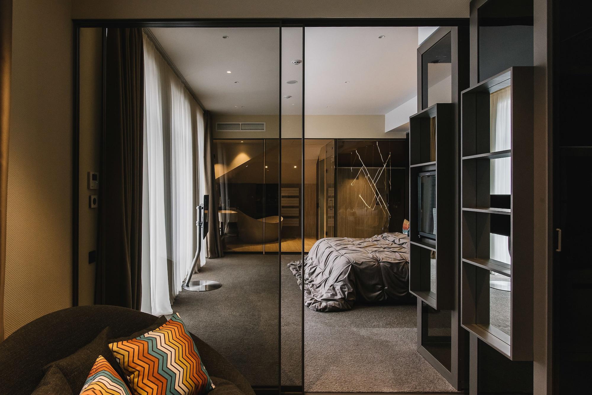 Noble Boutique Hotel Lutsʼk Εξωτερικό φωτογραφία