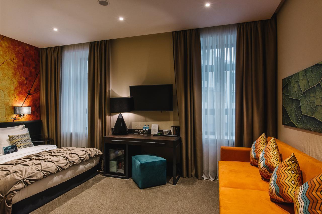Noble Boutique Hotel Lutsʼk Εξωτερικό φωτογραφία